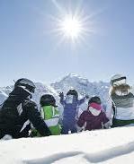 Giro delle Streghe e Ski Safari: all’Alpe di Siusi si scia a tutte le età